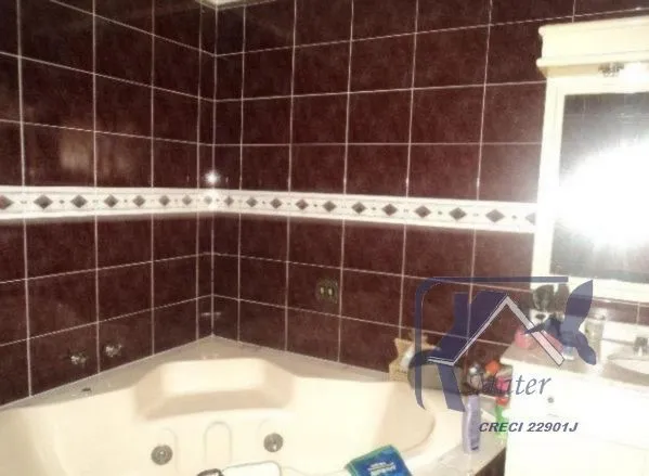 Imagem Casa para Venda - 318m², 4 dormitórios, sendo 1 suites, 4 vagas - Cavalhada