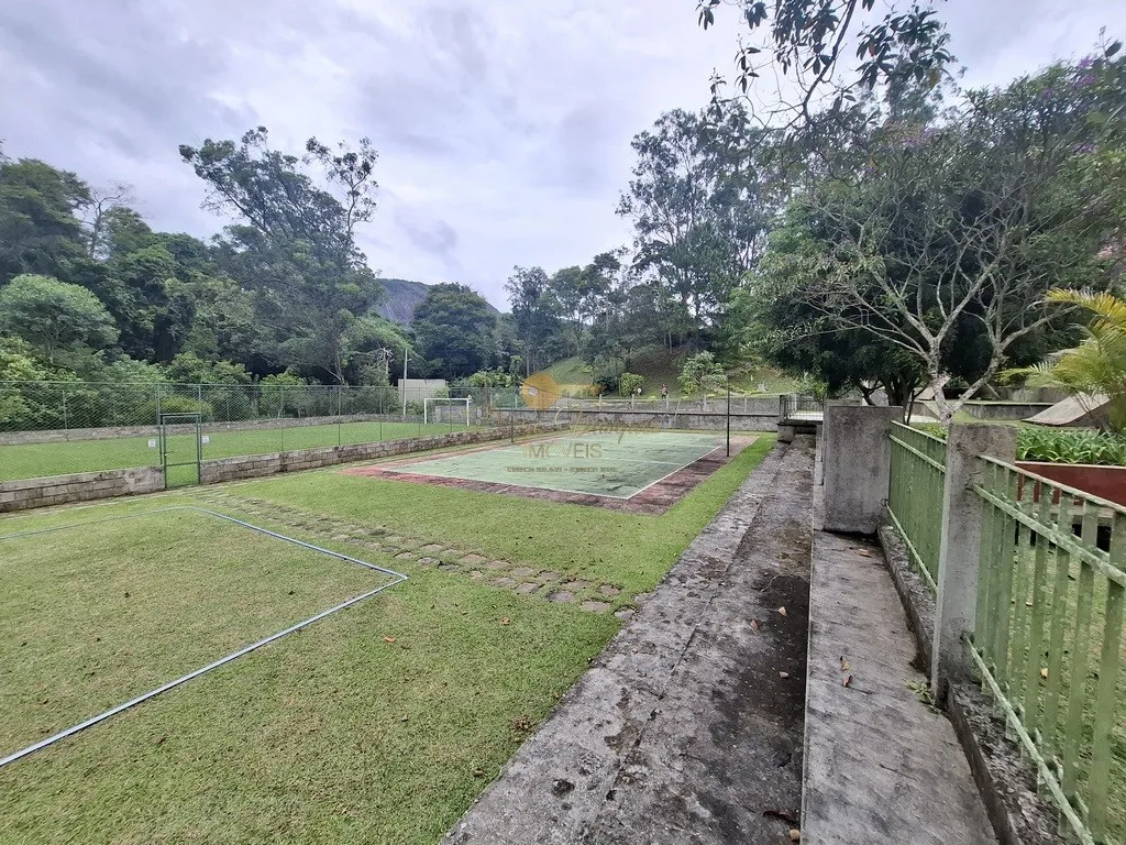 Imagem Terreno em Condomínio para Venda em Teresópolis / RJ no bairro Parque do Imbui