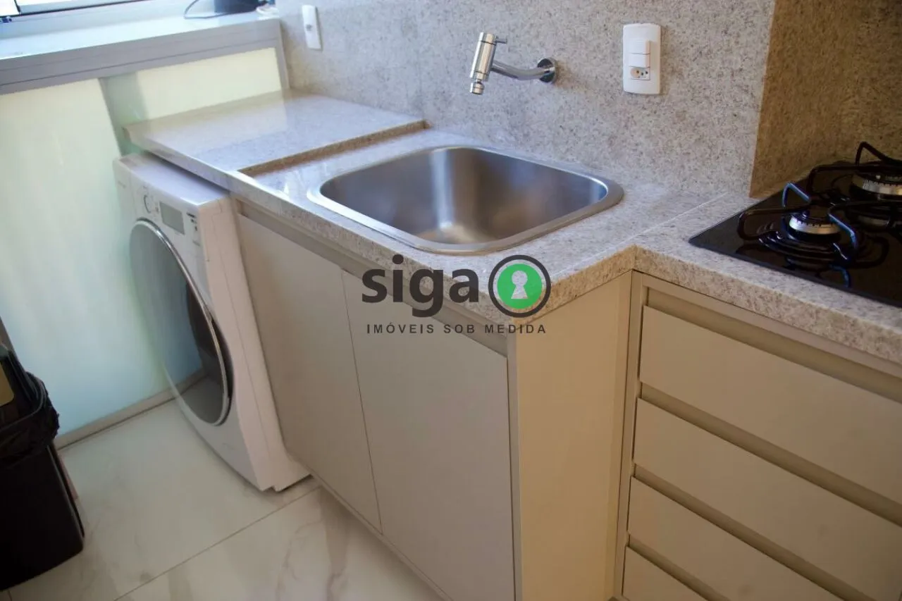 Imagem Cobertura Duplex mobiliada com jacuzzi, 2 quartos e vista para a Ponte Estaiada