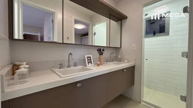 Imagem Apartamento com 4 Suítes à venda, 188 m² por R$ 2.800.000 - Jockey - Vila Velha/ES