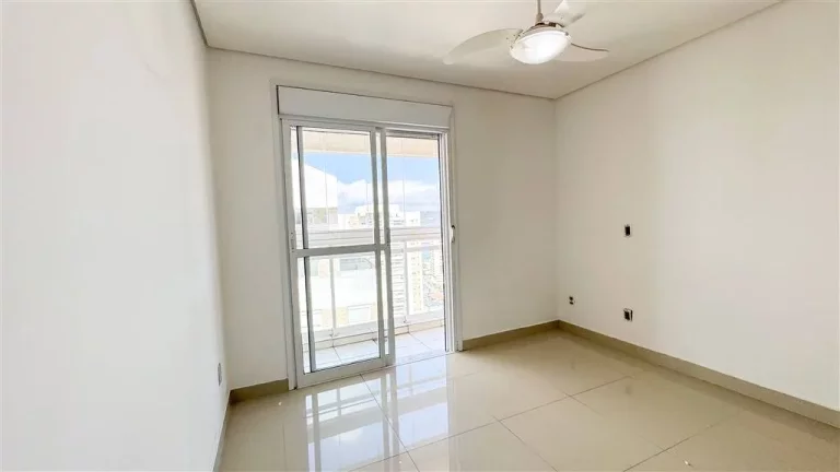 Imagem APARTAMENTO COM 189 m² - PONTA DA PRAIA - SANTOS SP