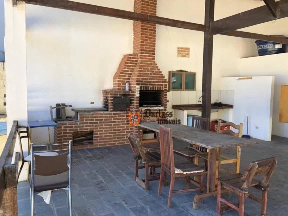 Imagem Sobrado com 3 dormitórios à venda, 60 m² por R$ 380.000,00 - Sumaré - Caraguatatuba/SP