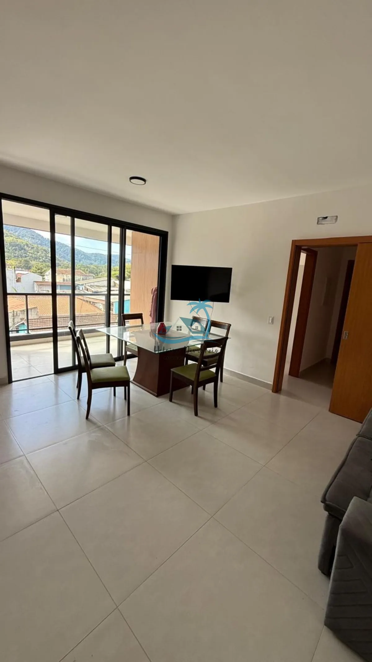 Imagem Lindíssimo apartamento mobiliado à venda a 300m da orla do Perequê-Açu em Ubatuba