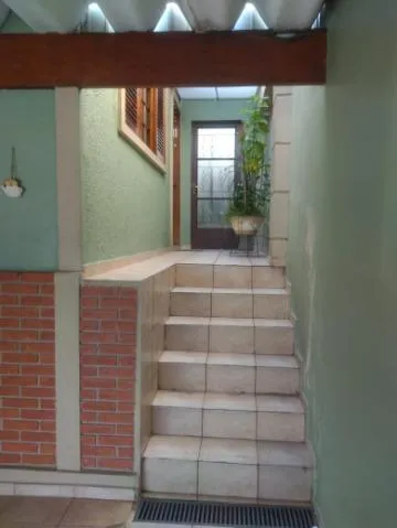 Imagem VENDA DE CASA NO JARDIM AMARAL, EM ITAQUAQUECETUBA/SP, 132m² com 02 dorm, garagem coberta e área de lazer com churrasqueira e redário. CONSULTE-NOS.