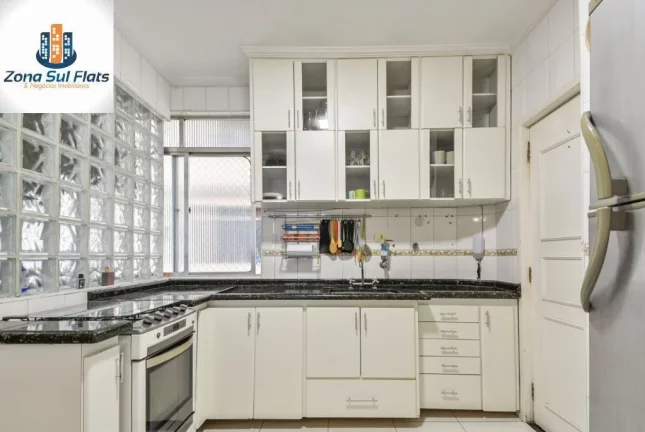 Imagem Apartamento à Venda Em Pinheiros Com 3 Dormitórios Sendo 1 Suíte e 1 Vaga