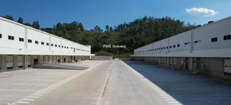 Imagem Galpão com 37.180 m² em Cajamar