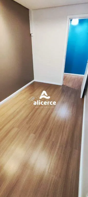Imagem Oportunidade de Investimento: Sala Comercial com 30,12m² I 1 banheiro em Campinas - São José/SC