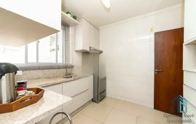 Imagem Apartamento ensolarado (permuta), 03 quartos c/suíte, 02 vagas, Semi mobiliado no Ahú em Curitiba PR