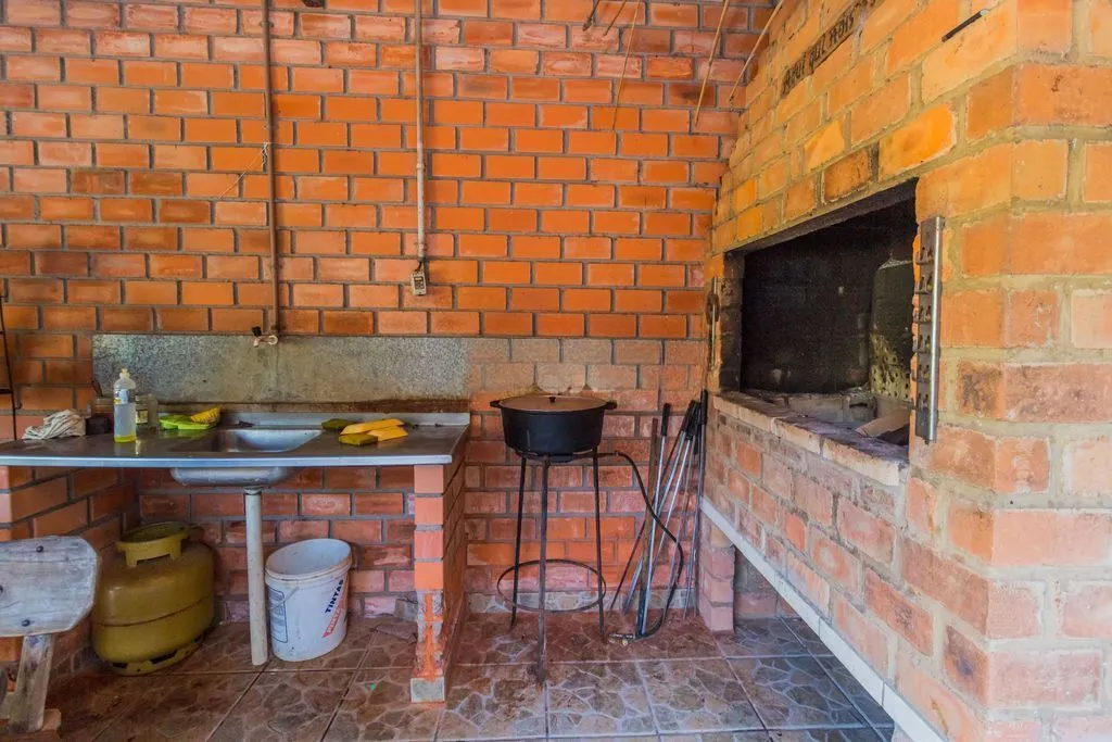 Imagem Casa de 5 dormitórios à venda no Bairro Bom Jesus - Porto Alegre