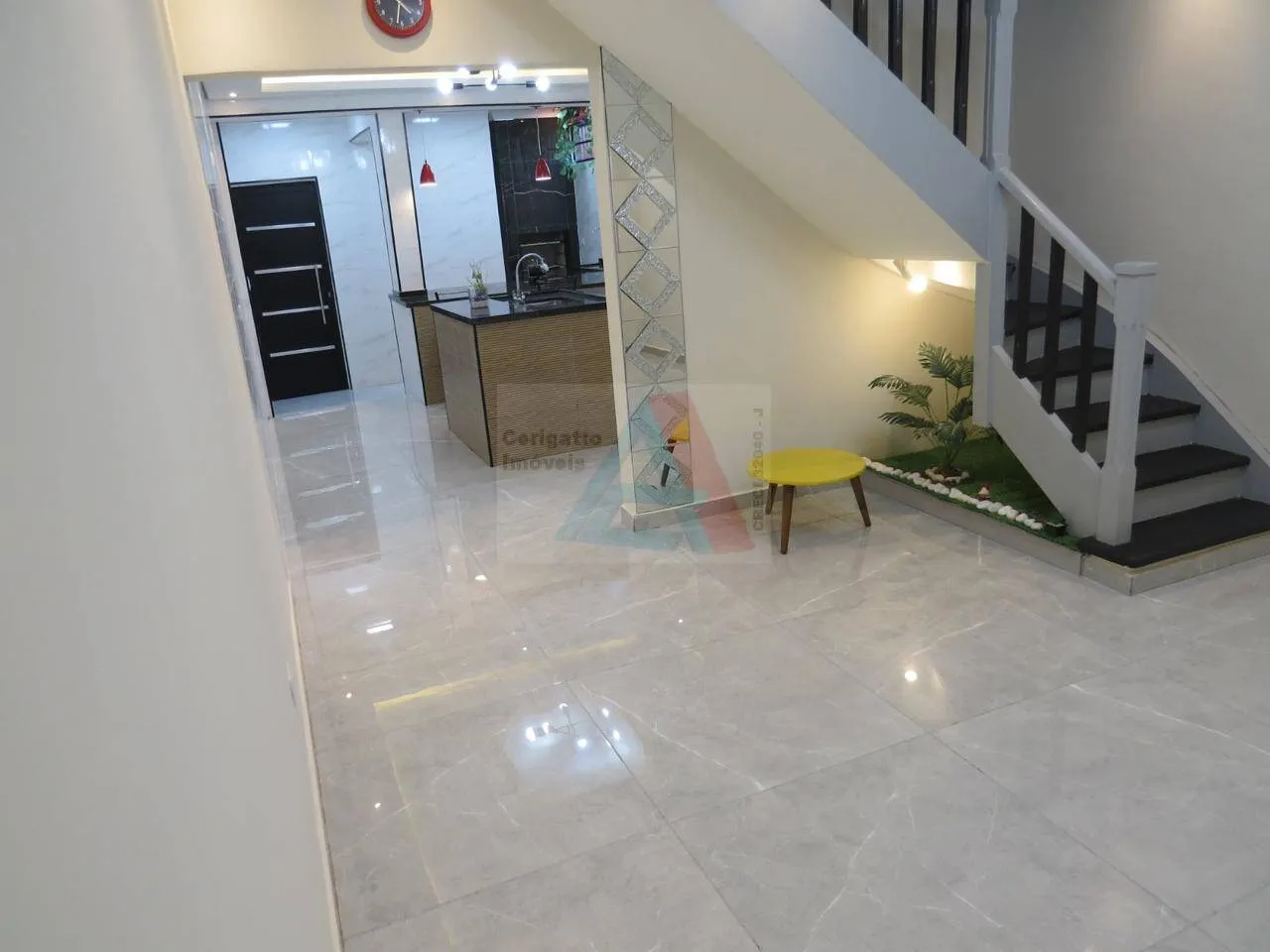 Imagem Sobrado Novo Alto Padrão 136m² | 3 Suítes | Hidromassagem | Closet | SCS