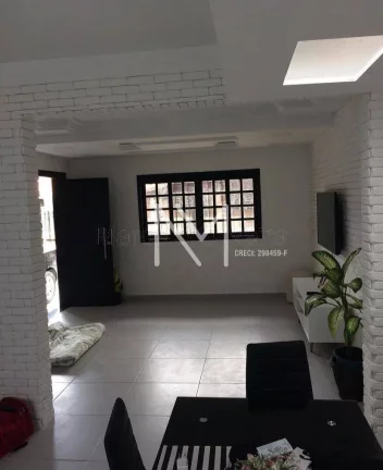 Imagem Casa em Condomínio à Venda 1 Quarto 90m² - Bairro Buquirinha