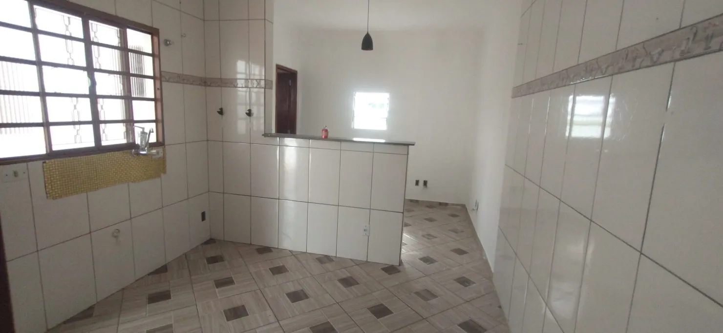 Imagem Casa à venda 2 Quartos, 1 Suite, 3 Vagas, 200M², Residencial Comercial Cidade Vista Alegre, Pindamonhangaba - SP