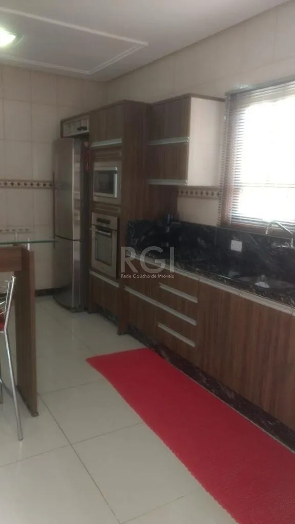 Imagem Casa para Venda - 180m², 3 dormitórios, Jardim Iolanda