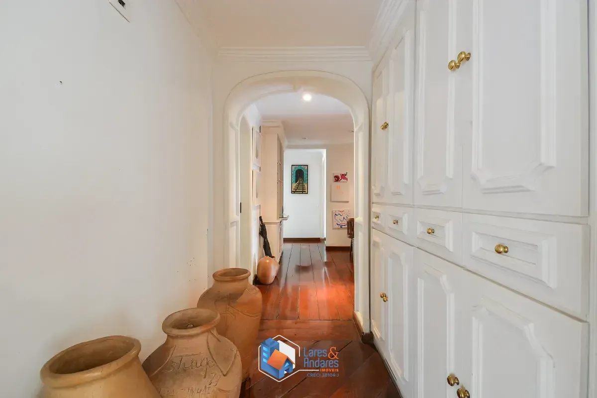 Imagem Apartamento para venda em Santa Cecília com 3 quartos, sendo 1 suíte, 210m²