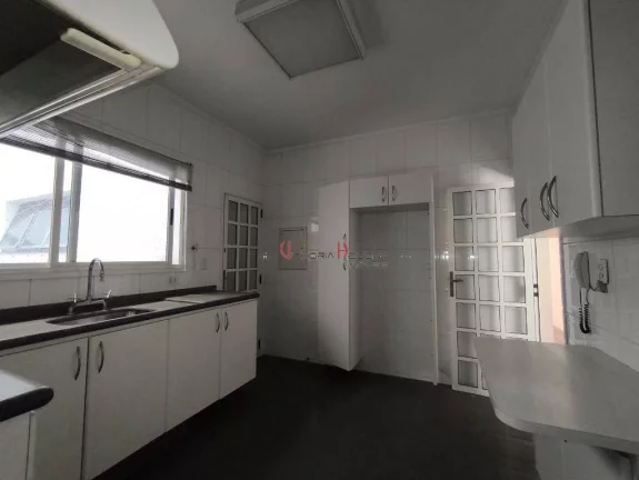 Imagem Apartamento com 3 dormitórios para alugar, 180 m² por R$ 5.288/mês - EDIFÍCIO IDA CARBONARI - Itatiba/SP