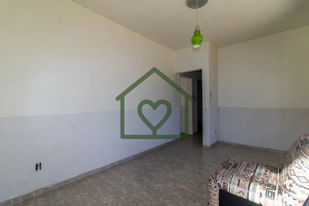 Imagem Casa totalmente mobiliada com 5 quartos, sendo uma suíte com closet, 417 m² de área construída e...
