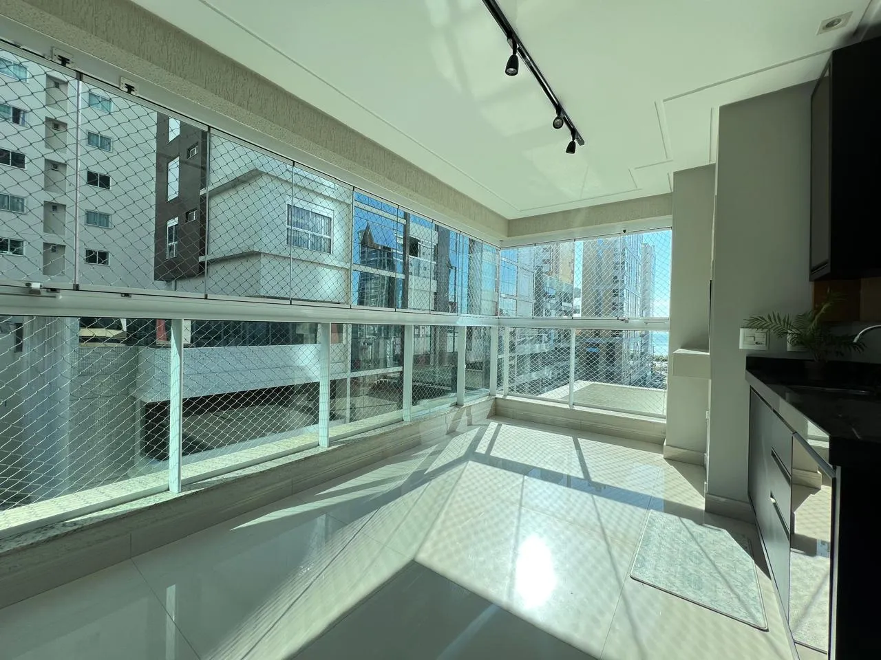 Imagem Apartamento com vista para o mar à venda com 166m2 por R$ 3.200.000,00