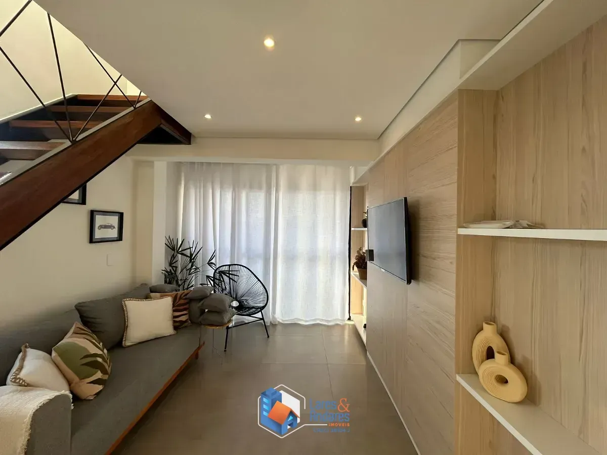 Imagem Duplex para venda em Pompeia com 2 quartos, sendo 1 suíte, 60m²