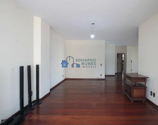 Imagem OPORTUNIDADE, APARTAMENTO COM 04 QUARTOS NA SAVASSI.