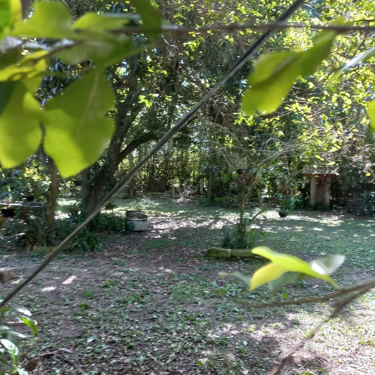 Imagem Terreno para Venda - 0m², 0 dormitórios, Belém Novo, Porto Alegre