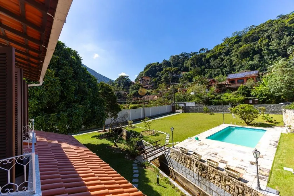 Imagem Casa em Condomínio para Locação em Teresópolis / RJ no bairro Carlos Guinle