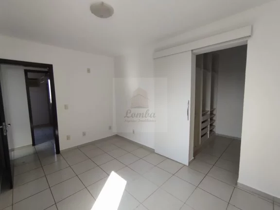 Imagem Apartamento para locação em Cuiabá-MT, bairro Morada do Ouro: 3 quartos, 1 suíte, 1 sala, 2 banheiros, 2 vagas de garagem, 106m².