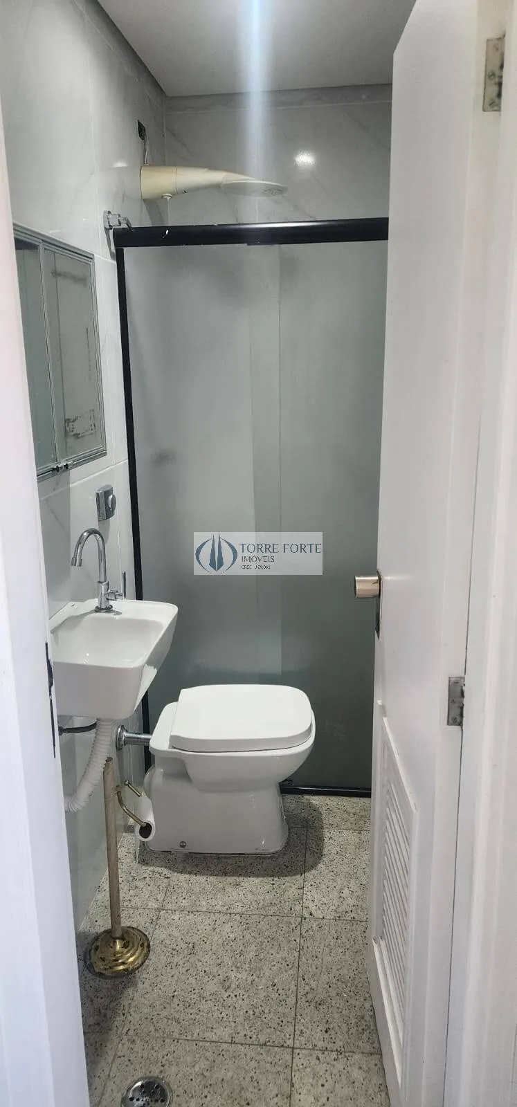 Imagem Lindo apartamento com 4 dormitórios, varanda e 3 vagas em Indianópolis