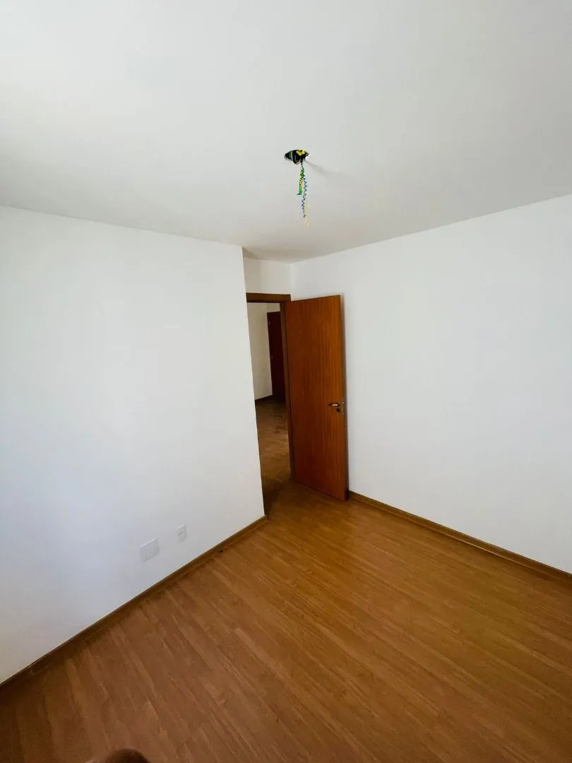 Imagem Apartamento com 2 dormitórios à venda, 38 m² por R$ 195.000,00 - Jardim Novo Portugal - Guarulhos/SP