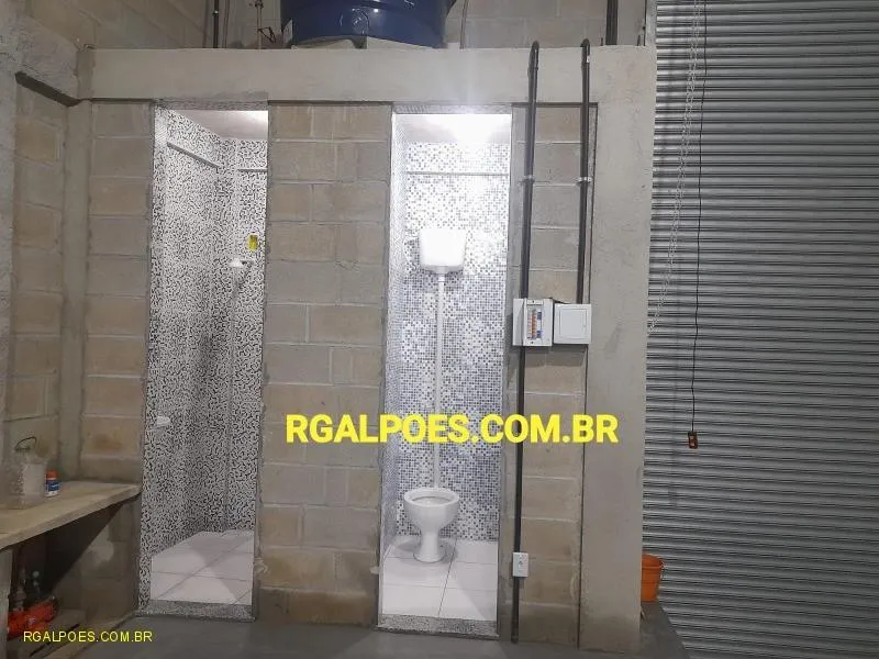Imagem Galpão para Locação em BELFORD ROXO, LOTE XV, 2 banheiros