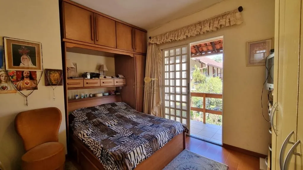 Imagem Casa em Condomínio para Venda em Teresópolis / RJ no bairro Cascata Guarani