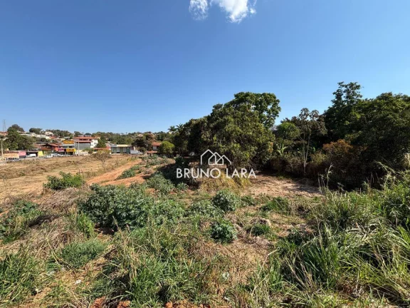 Imagem Terreno à Venda no Bairro Francelinos - Juatuba/MG.