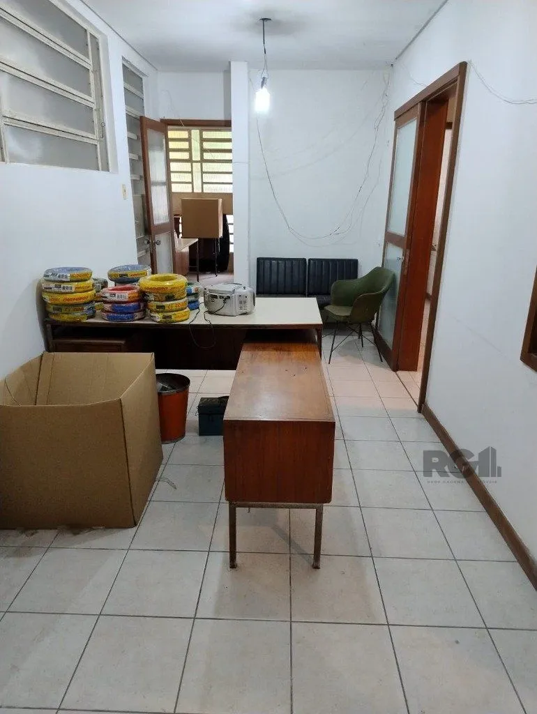 Imagem CASA MISTA COMERCIAL NO TÉRREO E RESIDENCIAL EM CIMA