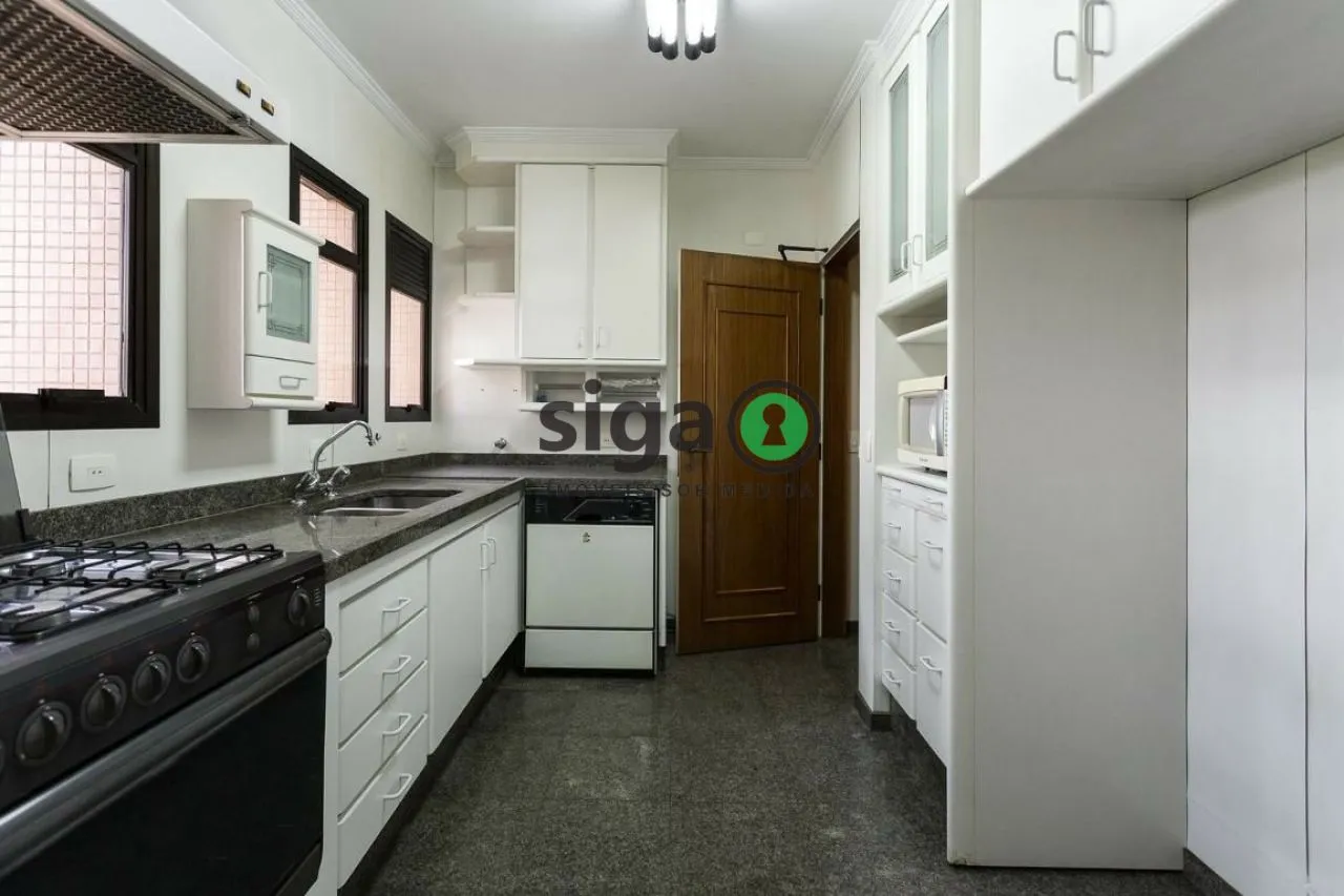 Imagem Apartamento a venda ou Locação em Moema com 4 quartos