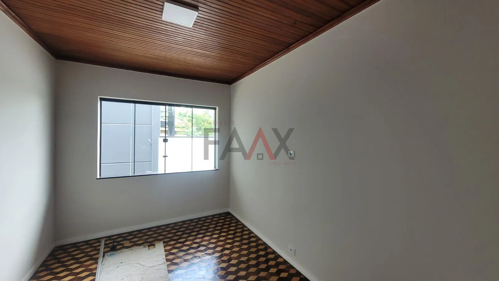 Imagem Excelente sala comercial na Xv de novembro em Guarapuava no Morro alto