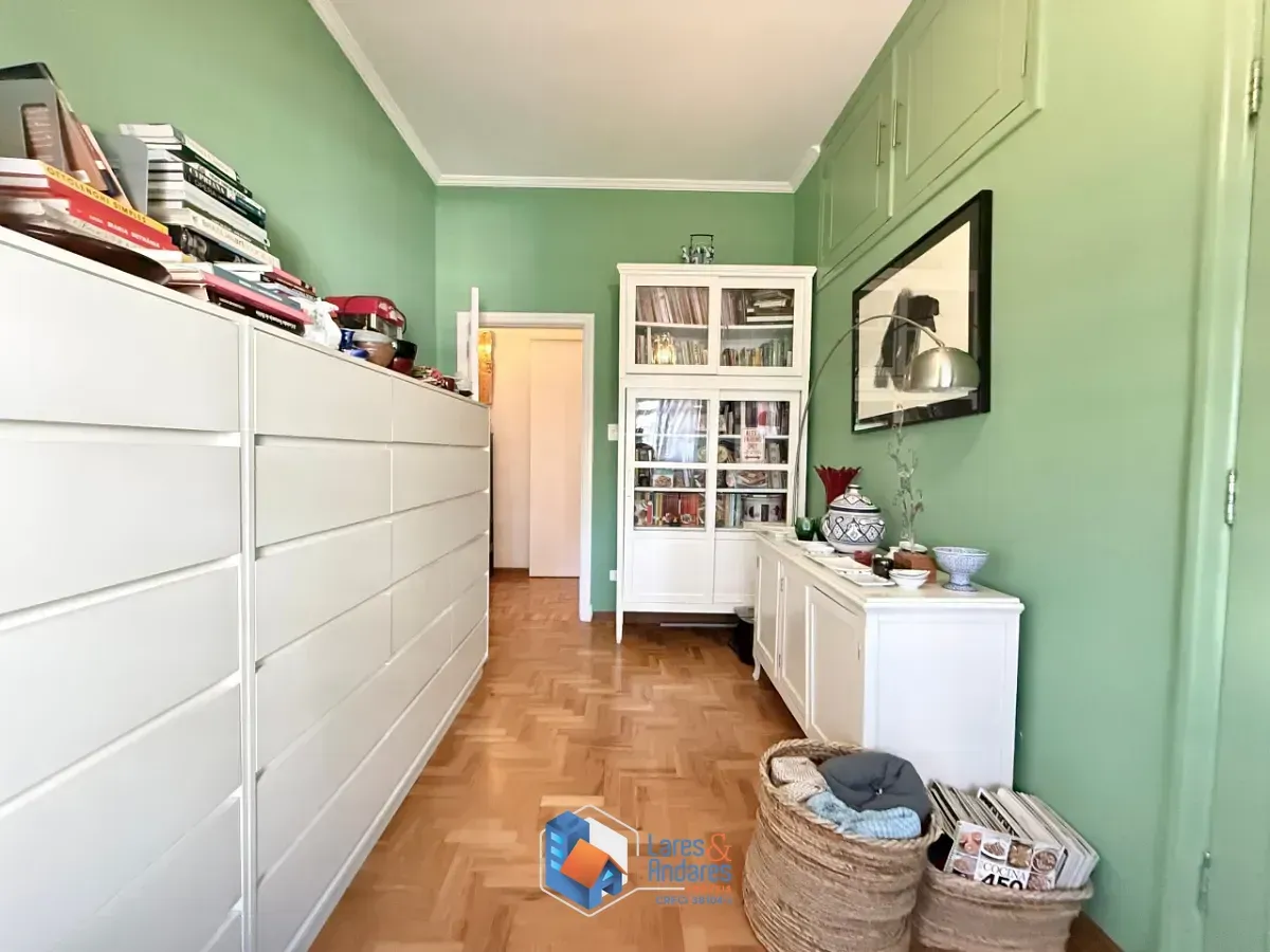 Imagem Apartamento para venda em Bela Vista com 3 quartos, sendo 1 suíte, 210m²