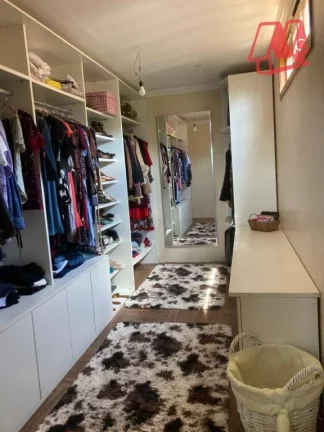 Imagem Ampla casa com 2 suites