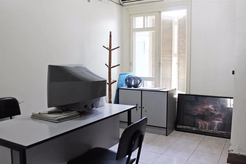 Imagem Predio para Venda - 236m², 0 dormitórios, 4 vagas - Menino Deus