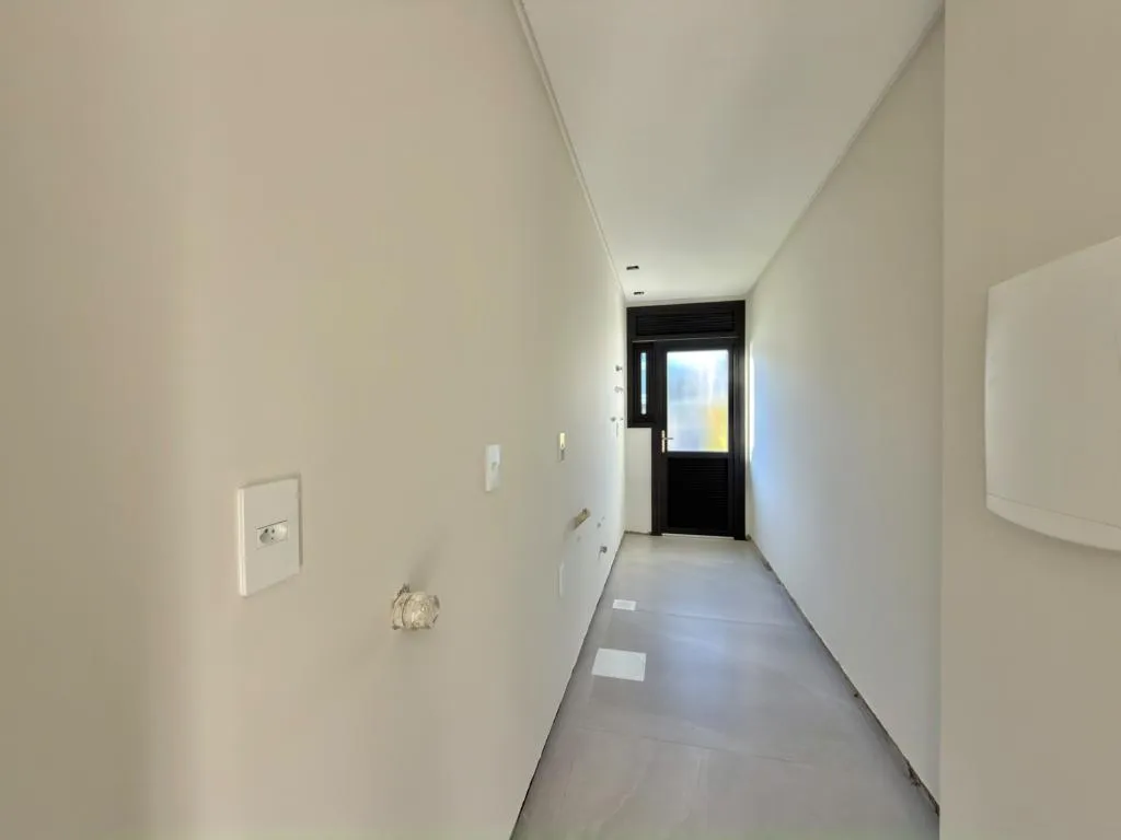 Imagem Casa 4 Dormitórios - Bairro Atlantida
