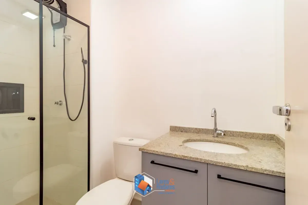Imagem Studio para venda e locação em Indianópolis com 1 quarto, 32m²
