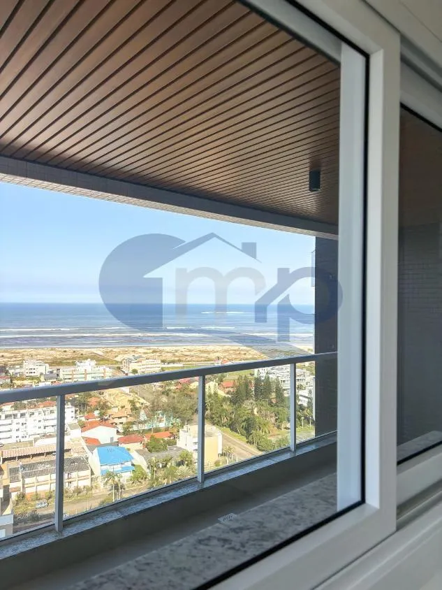 Imagem Apartamento á venda com 2 dormitórios no Predial em Torres/RS