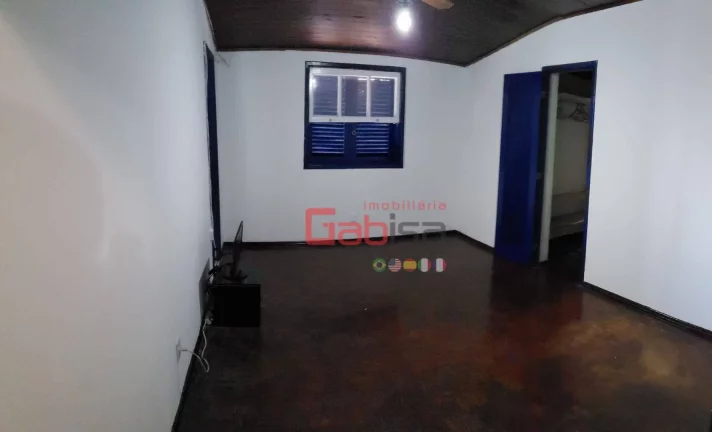 Imagem Casa com 5 dormitórios, sendo para locação 3 quartos, 300 m² - venda por R$ 950.000 ou aluguel por R$ 2.700/mês - Palmeiras - Cabo Frio/RJ
