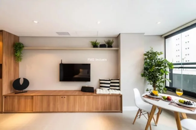Imagem Apartamento à venda em Moema, São Paulo-SP: 1 quarto, 1 banheiro, 34m² de área.