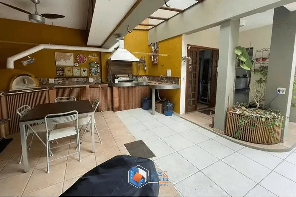 Imagem Casa à venda 4 Quartos 1 Suite 5 Vagas 285M² Aclimação São Paulo - SP