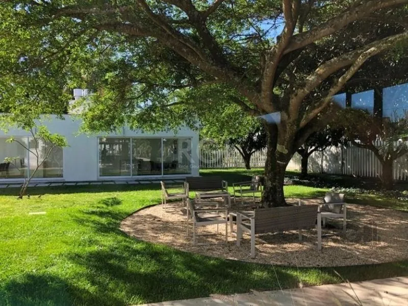 Imagem Apartamento para Venda - 138.33m², 3 dormitórios, sendo 1 suites, 3 vagas - Centro