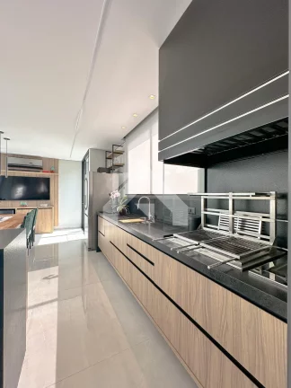 Imagem Casa de Condomínio em Residencial Morada dos Lagos - Barueri