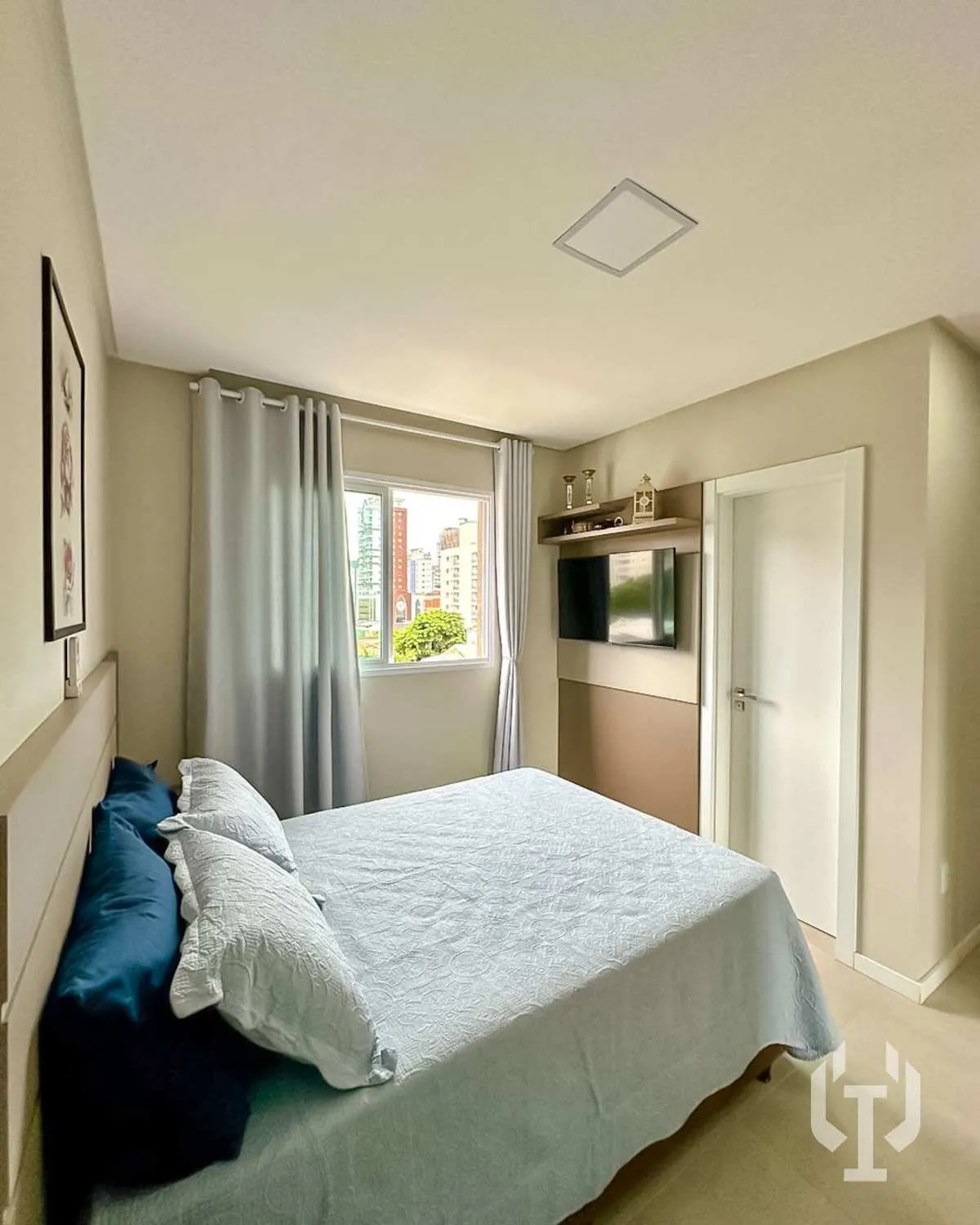 Imagem Apartamento diferenciado com 2 suítes em Meia Praia