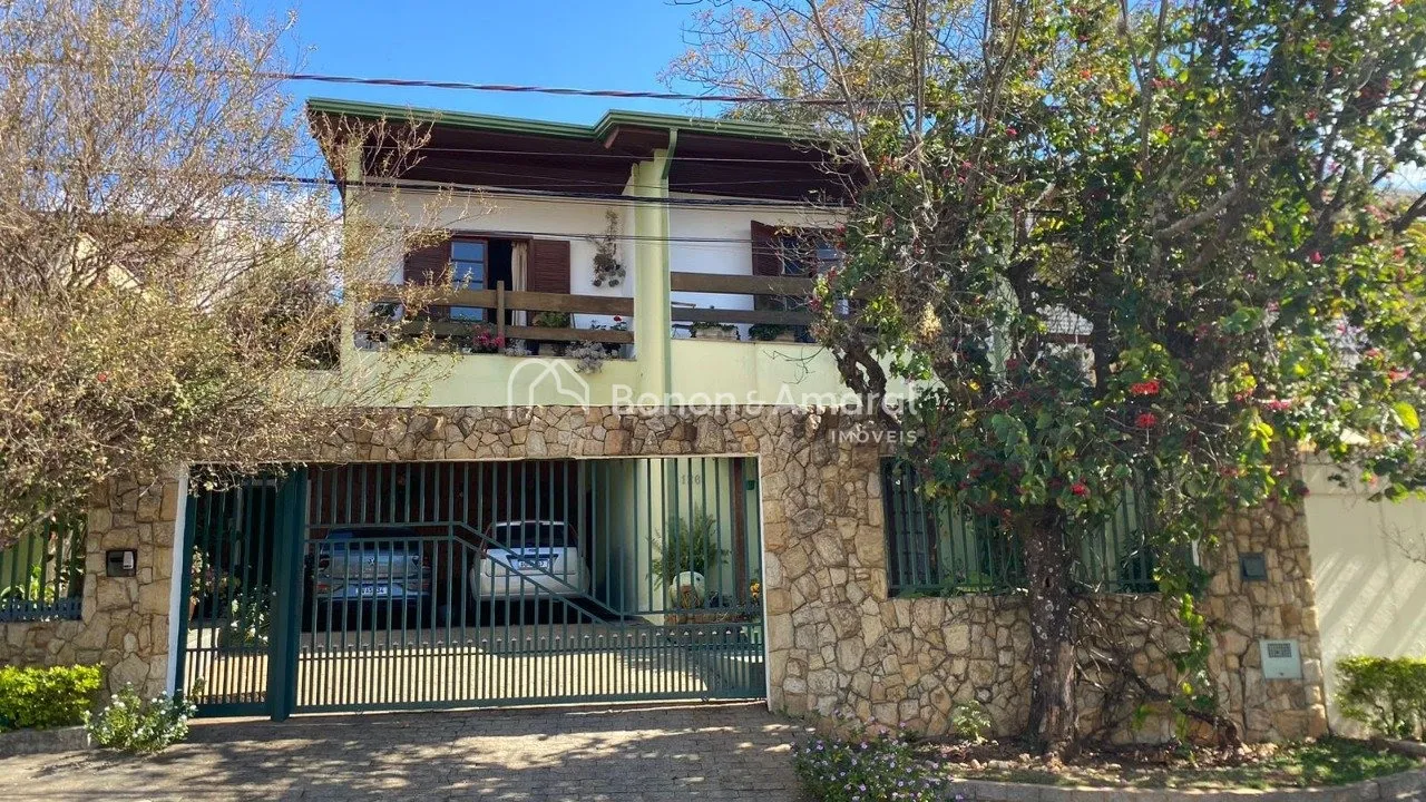 Foto do imóvel Casa com 4 quartos à venda em Campinas - SP em Rua Antônio Ferreira, 126 - Jardim São Carlos, Campinas - SP