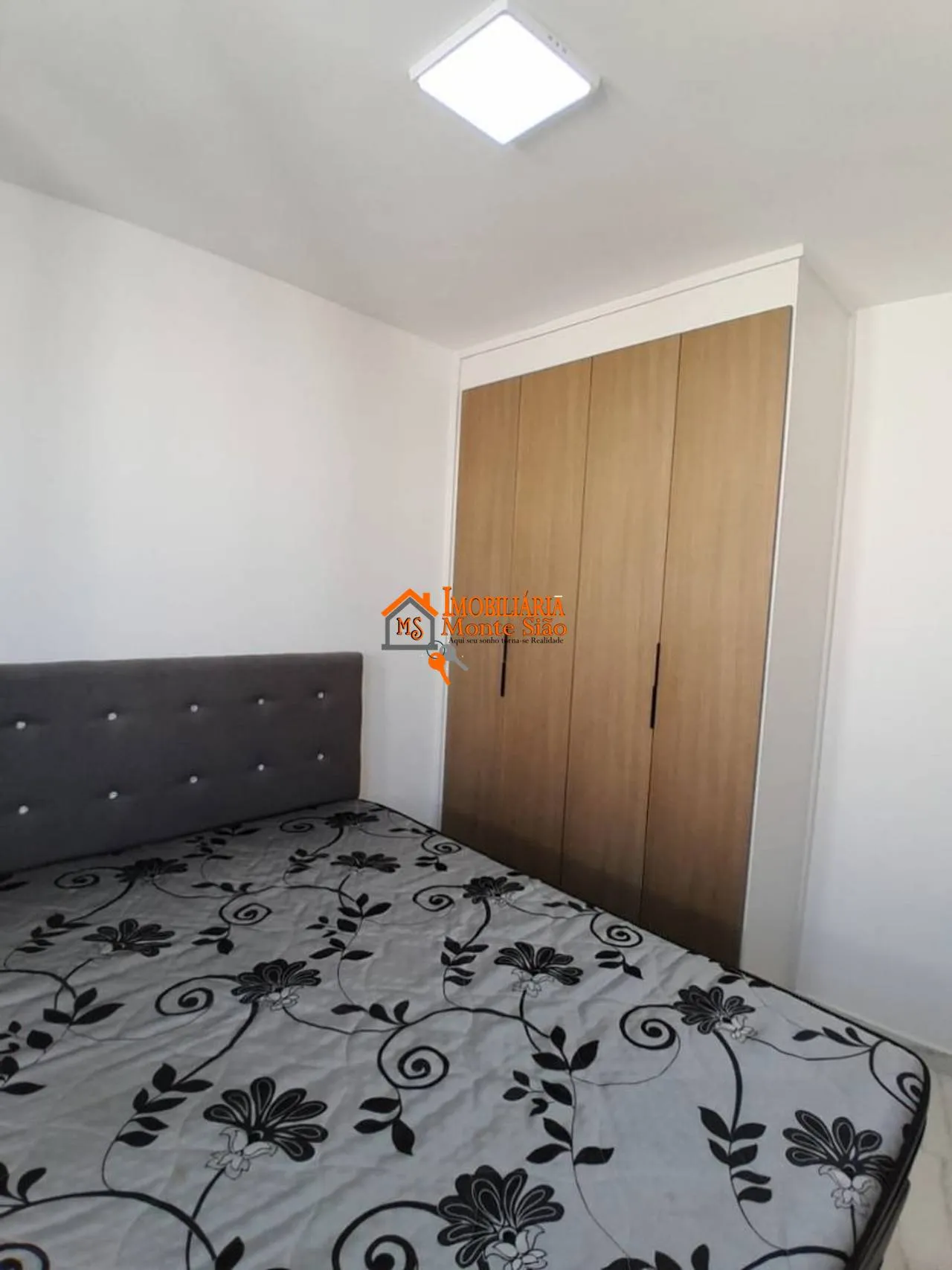 Imagem Apartamento com 2 dormitórios à venda, 52 m² por R$ 290.000,00 - Estância Guatambu - Itaquaquecetuba/SP
