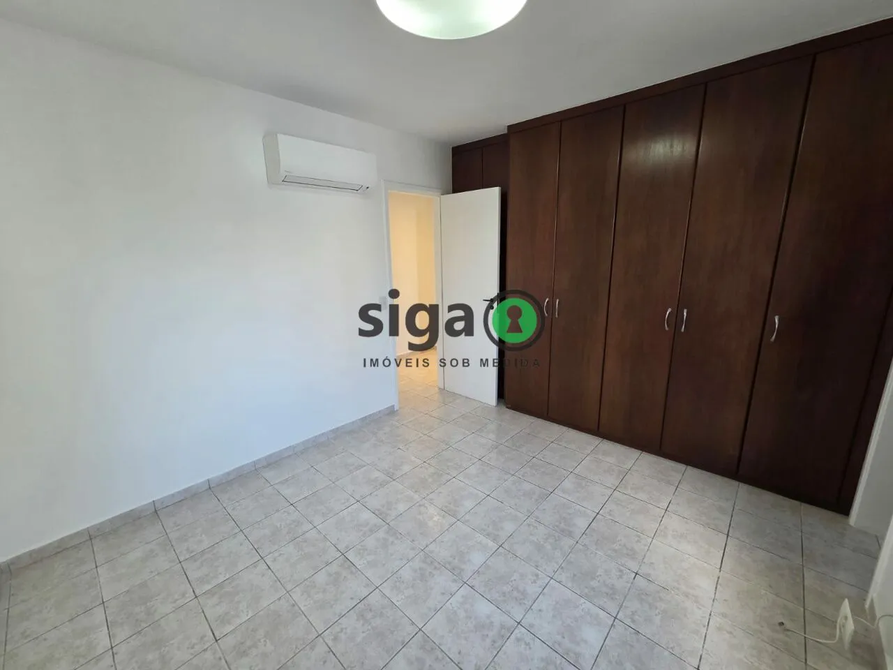Imagem Apartamento Brooklin com 3 dormitórios, suíte, varanda e lazer completo com quadra de tên
