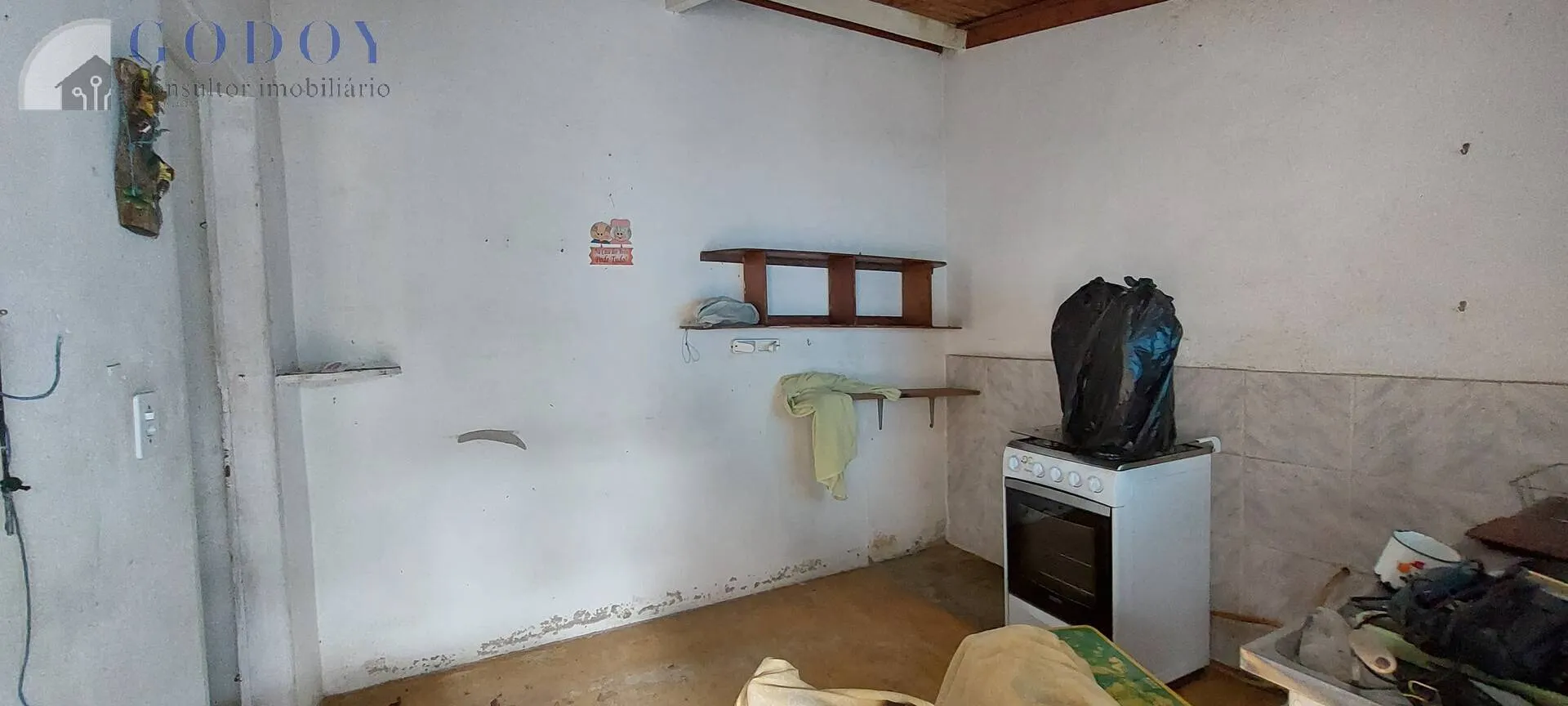 Imagem Casa Próxima ao Centro com casa de fundo